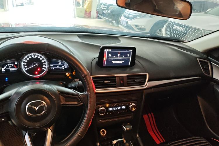 Used Mazda 3 Axela 2017 Sedan 1.5L Automatic Luxury Model Emission Standard China V