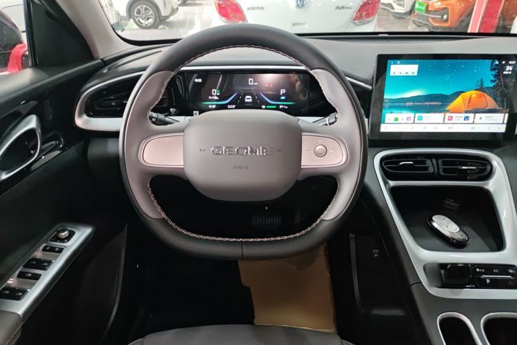 Used Geely Galaxy Geome 2026 Model 310km Youth Edition Steering Wheel