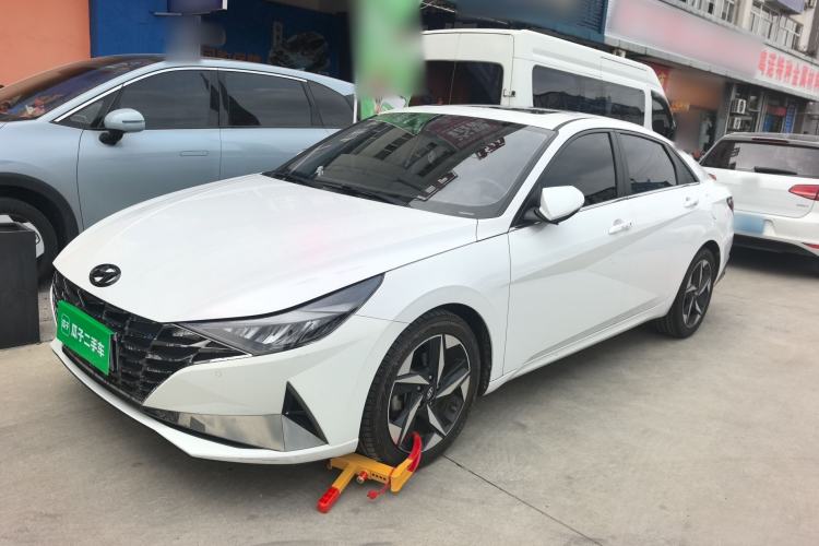 Used Hyundai Elantra 2022 1.5L CVT LUX Prestige Edition