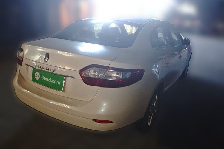 Used Renault Fluence 2013 2.0L Comfort Edition
