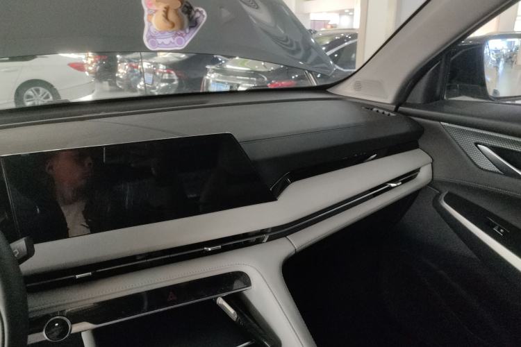 Used CHANGAN CS75 PLUS 2024 3rd Generation Champion Edition 1.5T Intelligent Drive Dynamic Model
