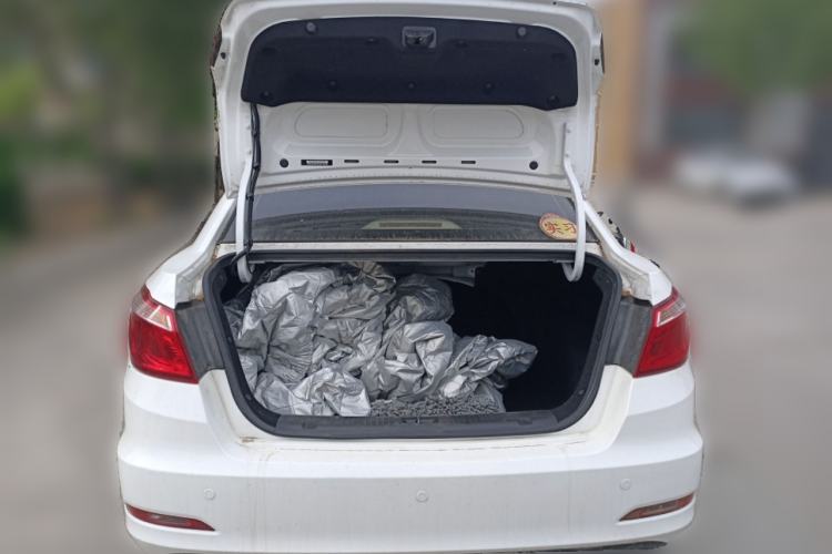 Used CHANGAN Eado 2016 1.6L Manual Fashion Edition
