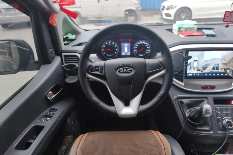 Used JAC Refine M4 2021 2.0L Manual Comfort Edition