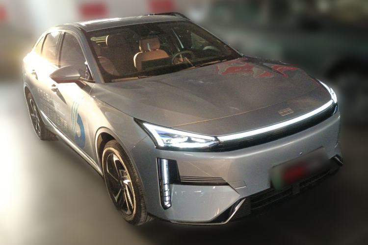 Used Geely Galaxy L6 2025 EM-i 140km Starship Edition Front Right 45 Deg