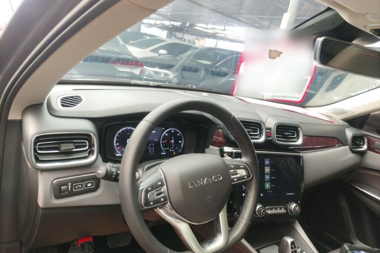 Used Lynk & Co 02 New Energy 2021 1.5T PHEV Pro Center Console