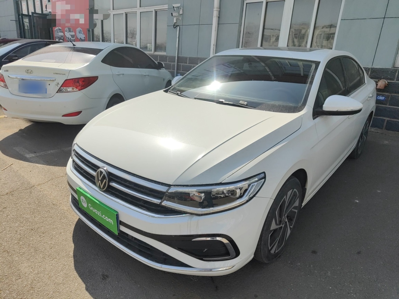 Parte inferior delantera