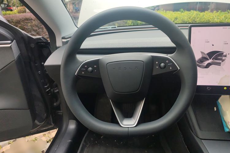 Used Tesla Model 3 2023 Rear-Wheel-Drive Version