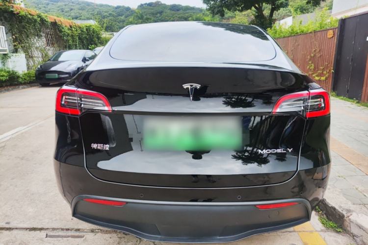 Used Tesla Model Y 2021 Long-Range All-Wheel-Drive Version 3D7 Rear