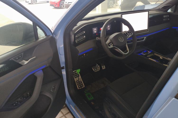 Used Volkswagen Tiguan L 2026 Model, PRO 380TSI Four-Wheel Drive R-Line Smart Luxury Edition Driver Seat