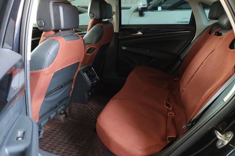 Used Volkswagen Passat 2024 380TSI Dragon Edition
