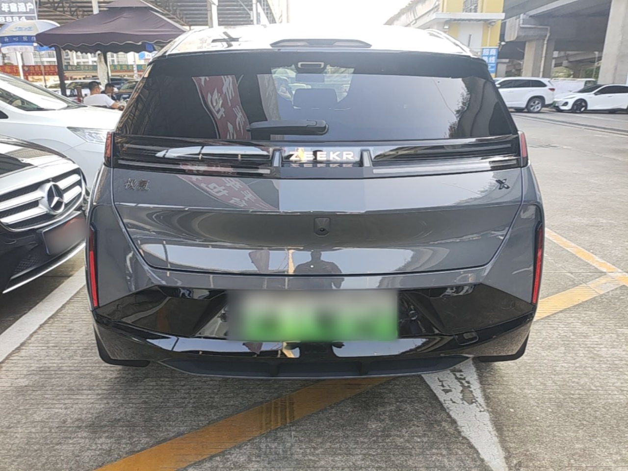 Zeekr X 2024 Five-Seater Four-Wheel Drive — снимка 5