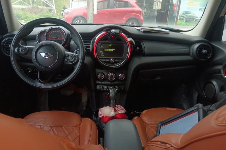 Used MINI 2016 1.5T COOPER Five-Door Edition