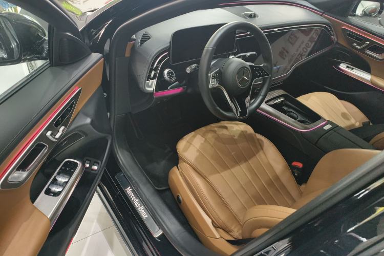 Used Mercedes-Benz E-Class New Energy 2024 E 350 e L Plug-in Hybrid Sedan Driver Seat