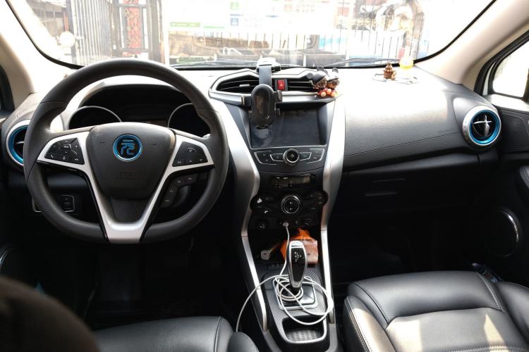 Used BYD Yuan New Energy 2019 EV360 Smart Connect Leading Model