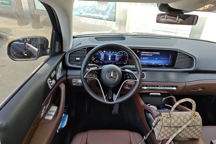 Used Mercedes-Benz GLE 2024 GLE 450 4MATIC Luxury Model
