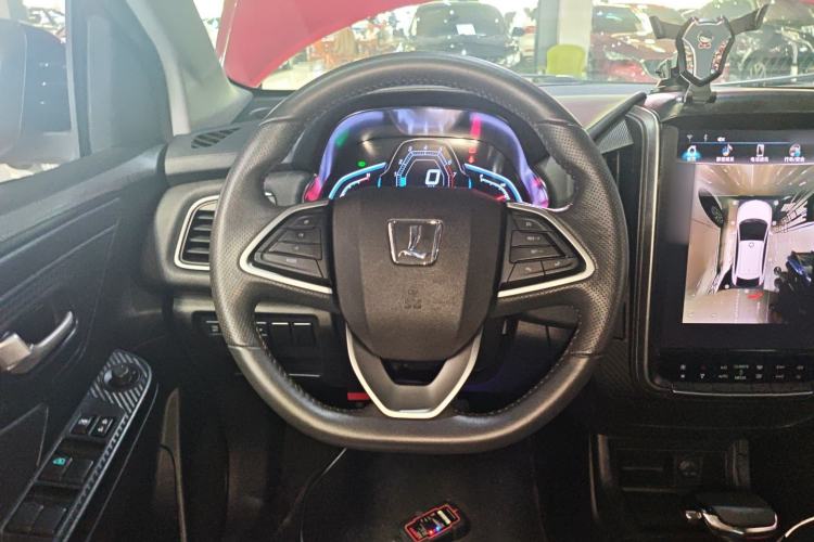 Used Luxgen U5 SUV 2017 1.6L CVT Maxima AR+ Edition