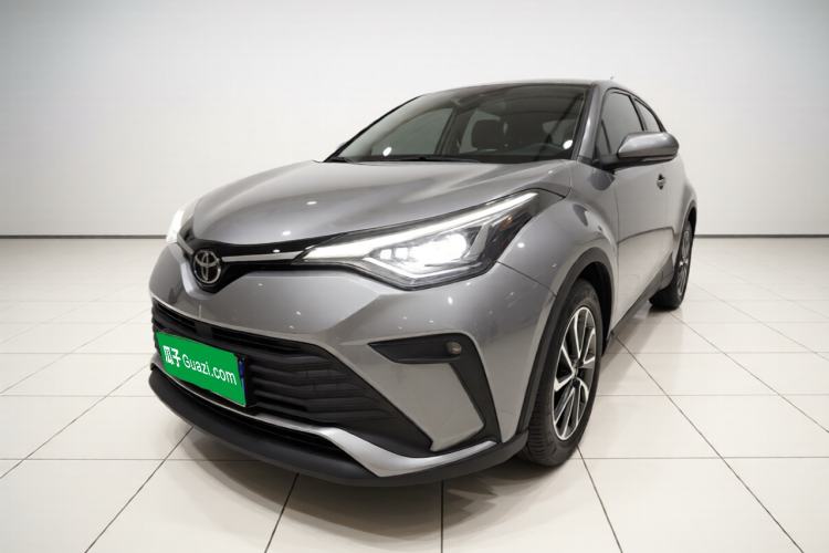 Used Toyota IZOA 2021 2.0L Yichi Version