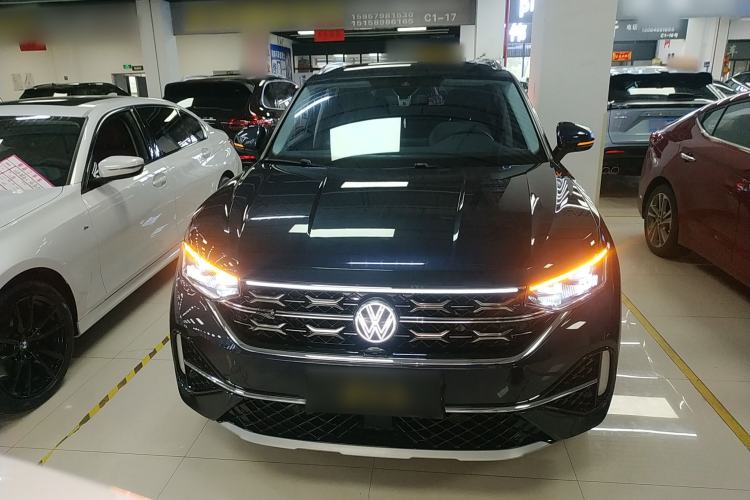 Used Volkswagen Tayron X 2023 330TSI Two-Wheel-Drive Prestige High-Energy Version Front