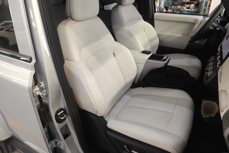 Used iCAR V23 2025 501 Four-Wheel Drive Intelligent Driving Version Right Front Seat