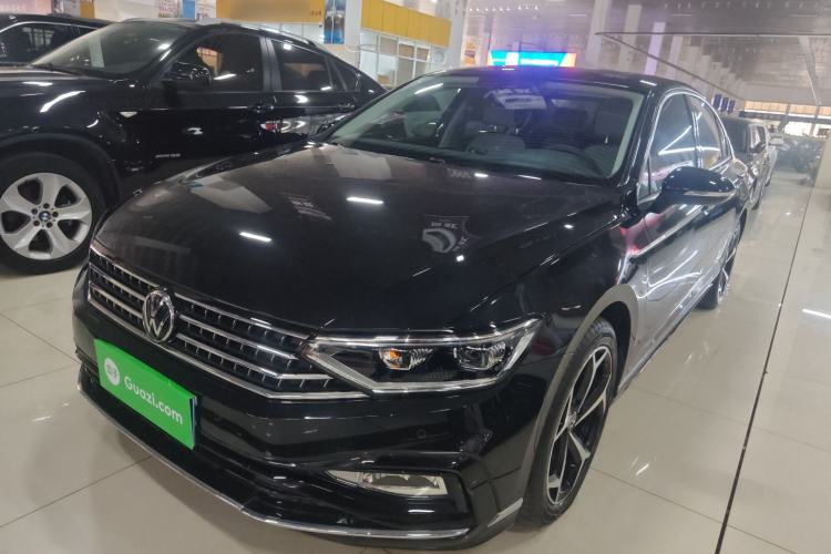 Used Volkswagen Magotan 2023 2 Million Units Limited Edition 330TSI DSG Leading Version