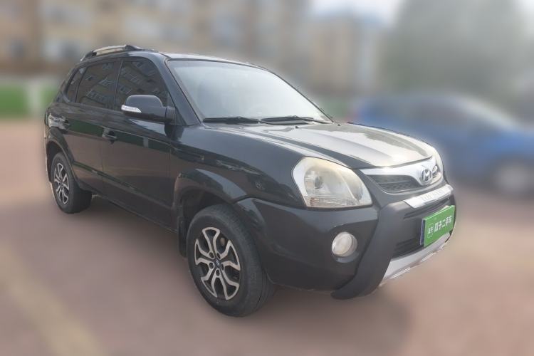 Used Hyundai Tucson 2013 2.0L Manual Two-Wheel Drive Fashion Edition
