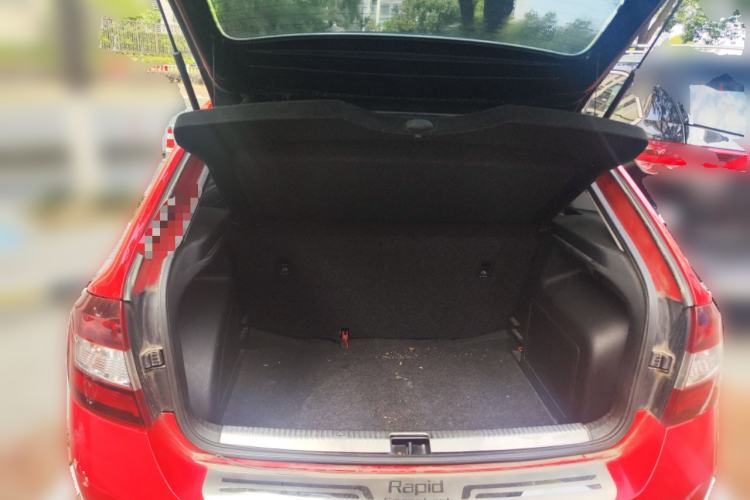 Used Skoda Rapid Spaceback 2014 1.6L Automatic Enjoyment Edition
