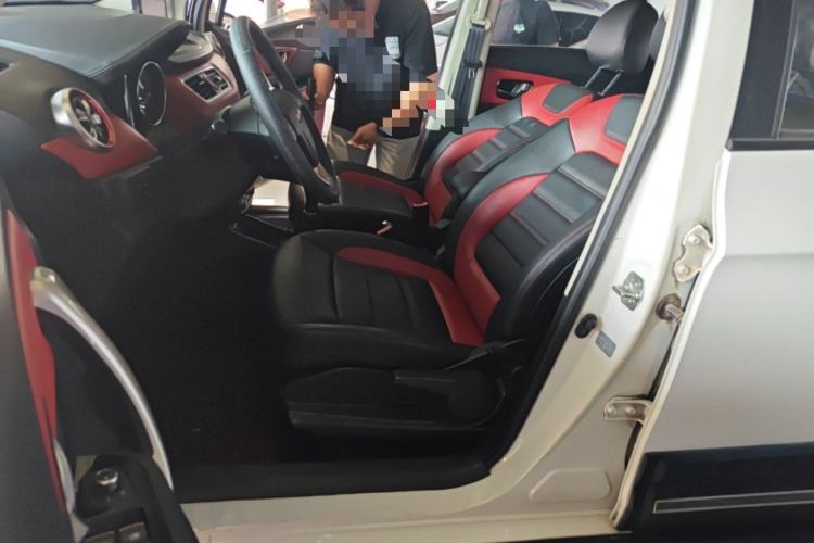 Used Haval H1 2015 1.5L Manual Luxury Model
