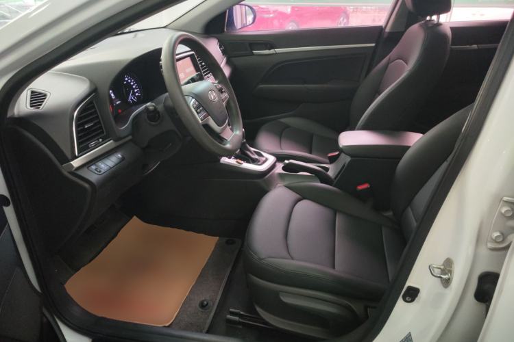 Used Hyundai Elantra (6th Generation / Lingdong) 2016 1.6L Automatic ZhiXuan – Elite Version