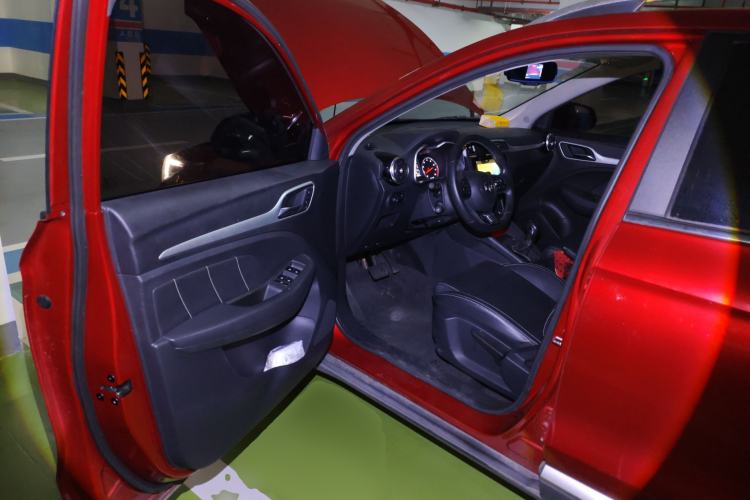 Used MG ZS 2017 1.5L Automatic Luxury Edition
