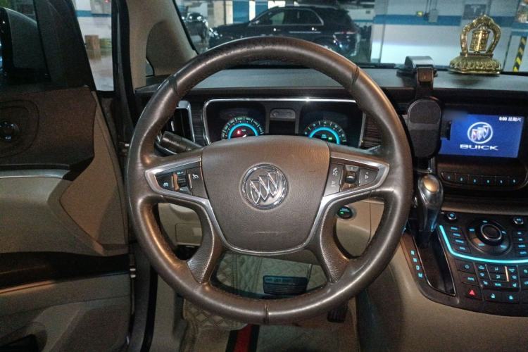 Used Buick GL8 2011 3.0L GT Luxury Business Haoya Edition
