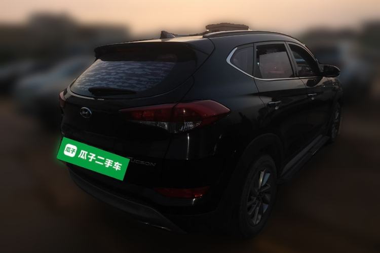 Used Hyundai Tucson 2018 1.6T Dual-Clutch Two-Wheel Drive 15th Anniversary Special Edition Rear Right 45 Deg