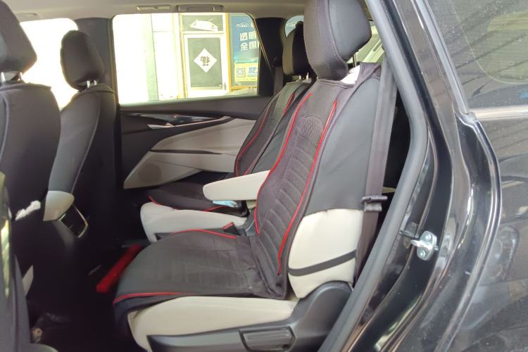 Used SAIC MAXUS G50 2023 1.5T Manual Comfort B Trim