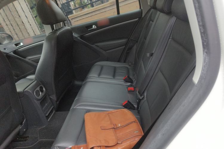 Used Volkswagen Tiguan L 2017 300TSI Automatic Two-Wheel Drive Silk Road Comfort Edition