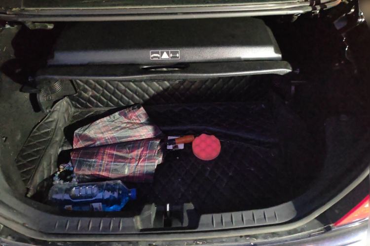 Used Mercedes-Benz SLK-Class 2004 SLK 200K Trunk