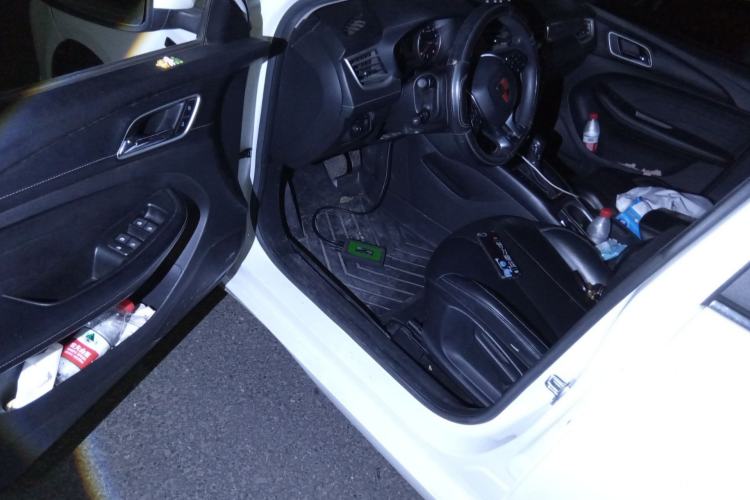 Used Roewe i5 2019 1.5L Automatic 4G Connected Linghao Flagship Edition
