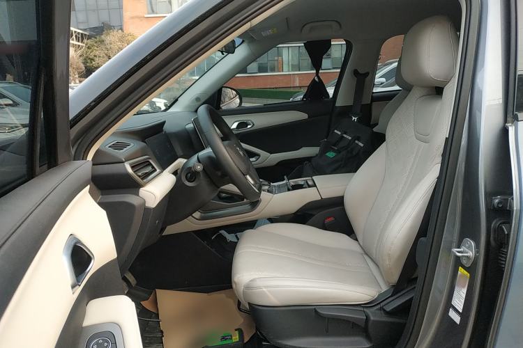 Used BYD Yuan UP 2024 401 km Active Version
