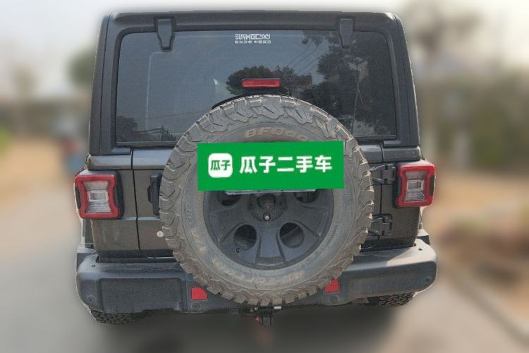 Used Jeep Wrangler 2018 2.0T Sahara Four-Door Edition Rear