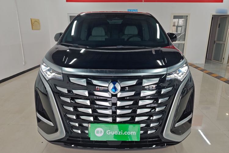 Used Denza D9 2024 DM-i 1050 Luxury Model