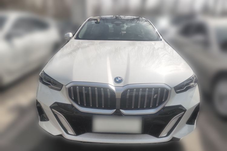 Used BMW i5 2025 eDrive 40L M Sport Package Front