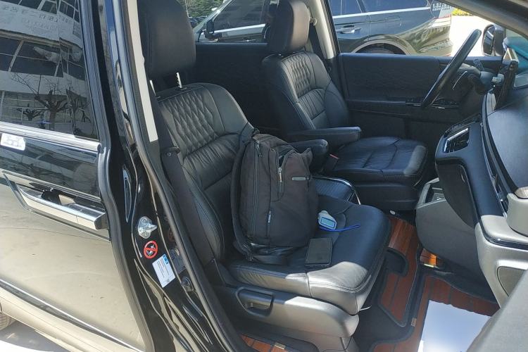 Used Honda Elysion 2022 2.0L eHEV Luxury First Edition
