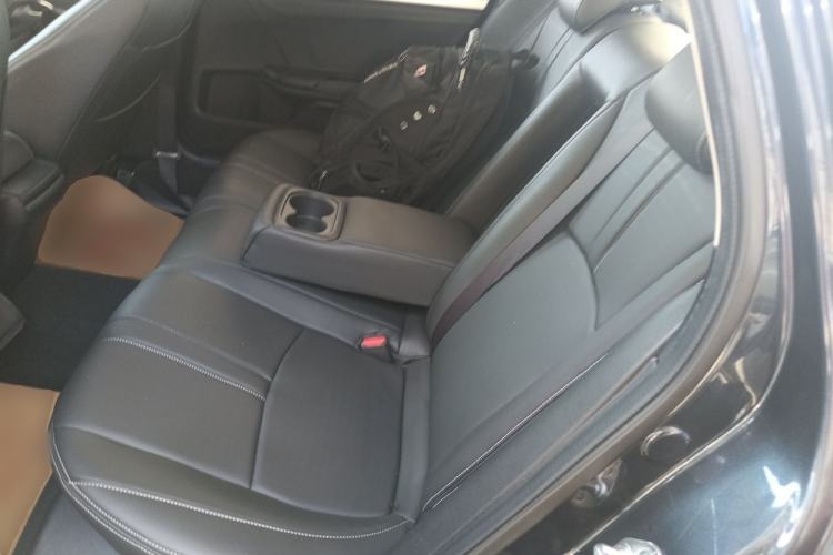 Used Honda Civic 2019 220TURBO CVT Dynamic Edition China VI Emission Standard Left Rear Seat