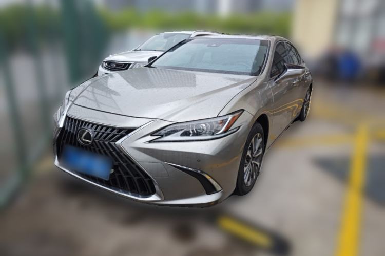 Used Lexus ES 2023 200 Excellence Edition