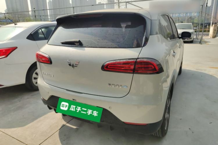 Used Wuling Bingo PLUS 2024 330 km Range Five-Seater Version