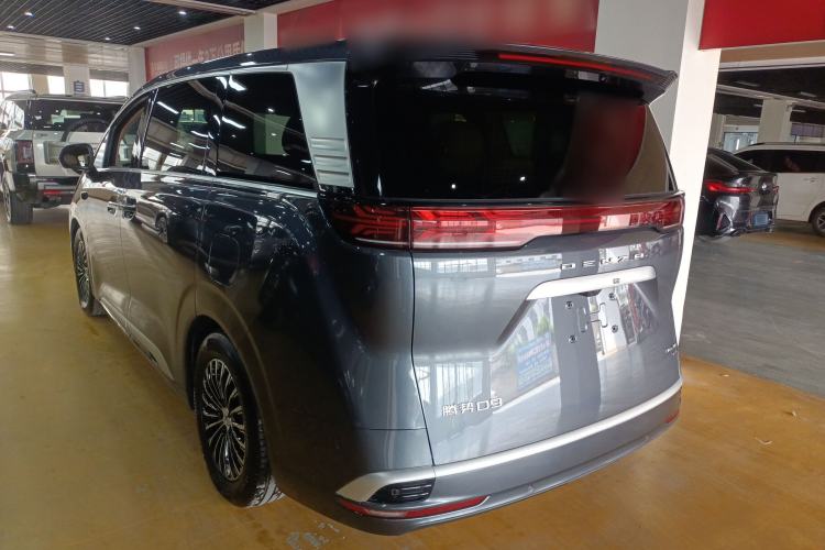 Used Denza D9 2025 DM-i Intelligent Drive 1020 Four-Wheel Drive Flagship Model