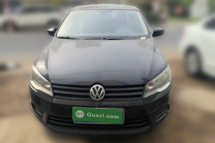 Used Volkswagen Jetta 2015 1.6L Automatic Fashion Model Front