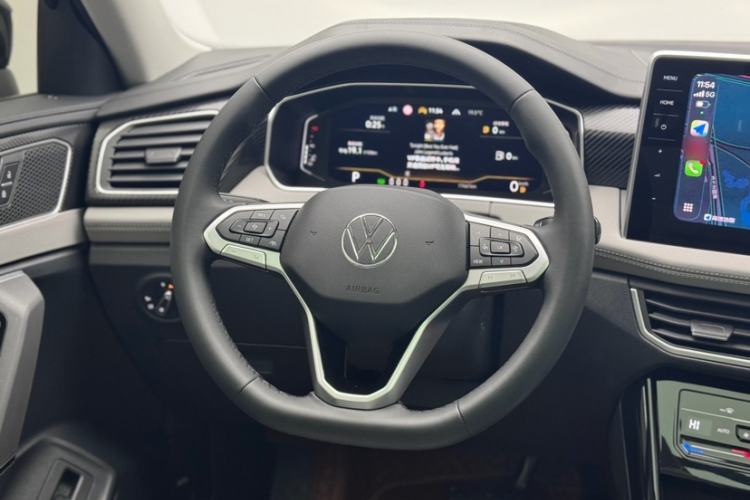 Used Volkswagen Tayron 2023 330TSI Two-Wheel-Drive Luxury Plus Advanced Version
