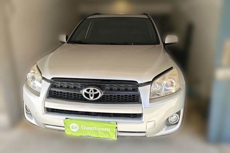 Used Toyota RAV4 2009 2.0L Manual Classic Edition Front