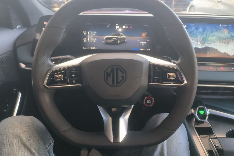 Used MG 7 2023 2.0T Automatic Trophy+ Ignition Glory Edition