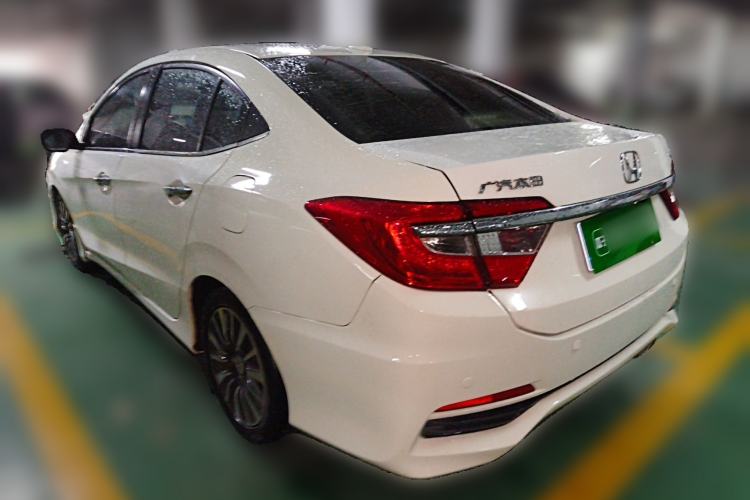 Used Honda Crider 2015 1.8L automatic comfort version Rear Left 45 Deg