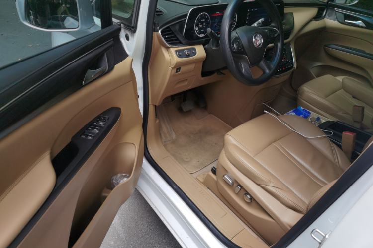 Used Buick GL8 2020 ES Land Cruiser 653T Luxury Model Driver Seat